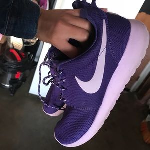 Nike RosheRun 7